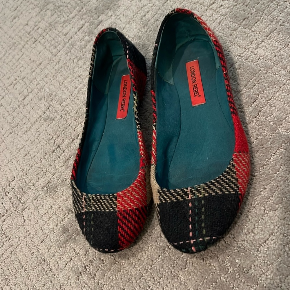 Plaid Flats